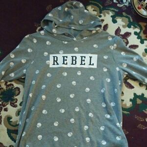 🤠Modern LuX Gray Hoodie with Skull Print & REBEL Girls Size XL